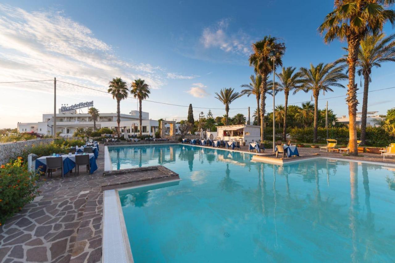 Picchio Hotel Pescoluse Marina Di Pescoluse Exterior photo