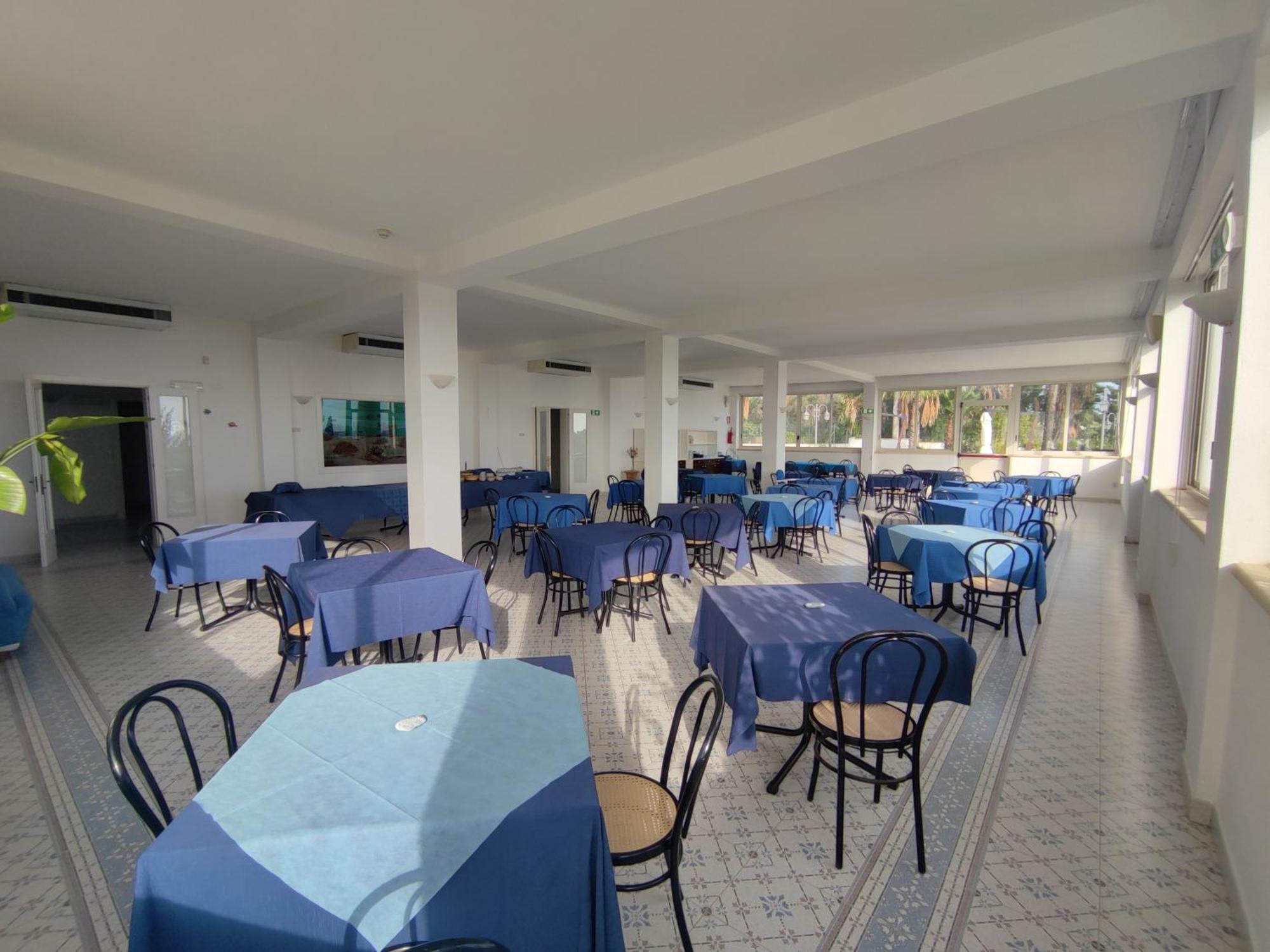 Picchio Hotel Pescoluse Marina Di Pescoluse Exterior photo